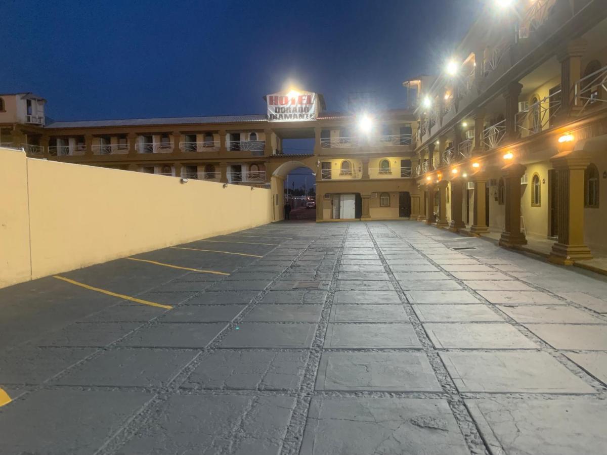 Hotel Los Arcos Mexicali Esterno foto
